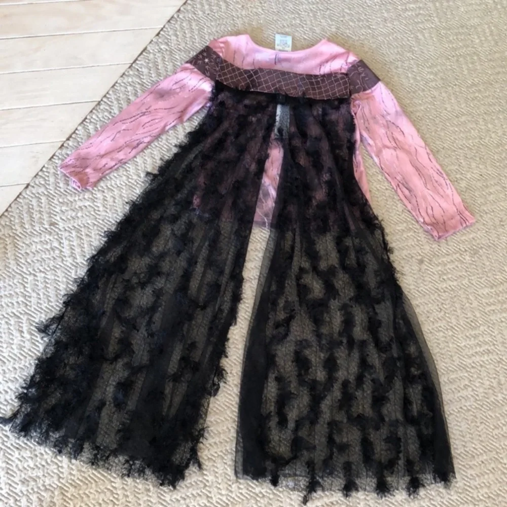 Disney Descendants Audrey costume: 3 Piece 5/6